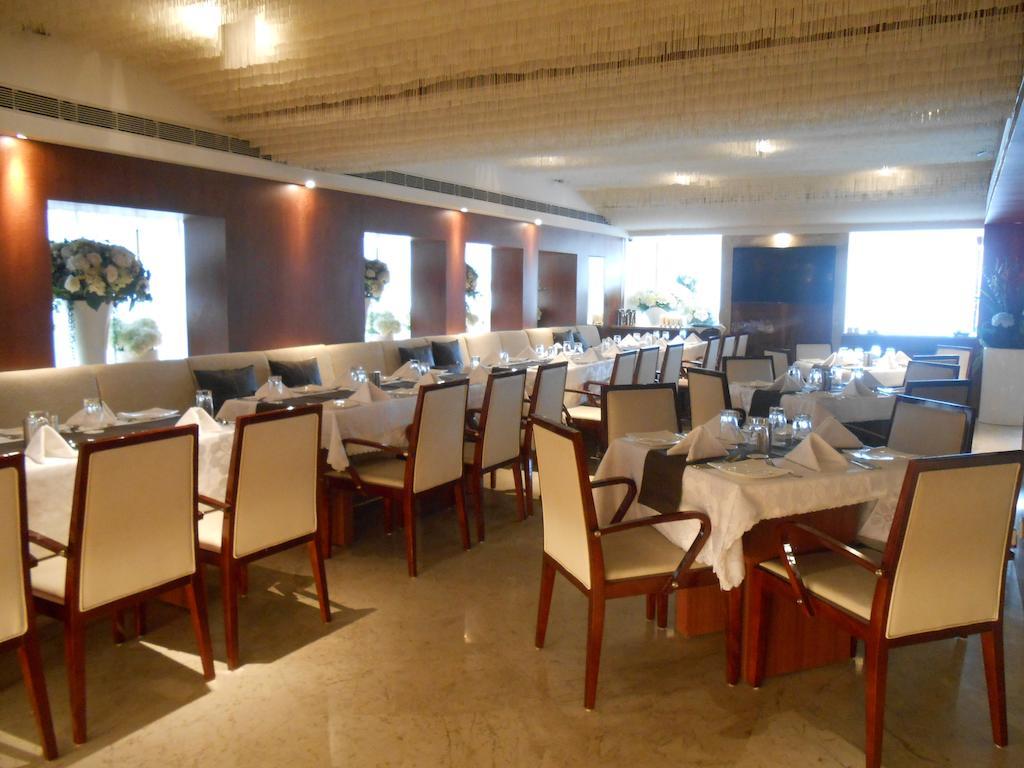 Celesta - Kolkata Hotel Екстериор снимка